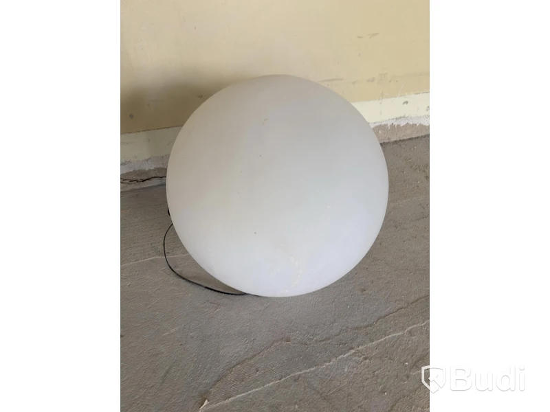 Lot of assorted lamps