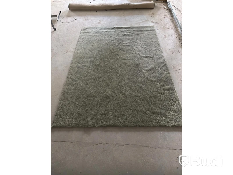 Green rug