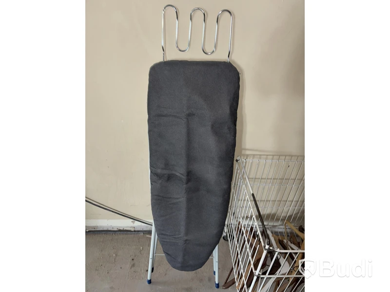 Laundry basket incl. ironing board and hangers
