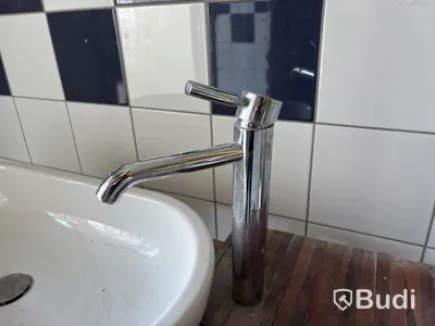 Kommod/handfat inkl. blandare