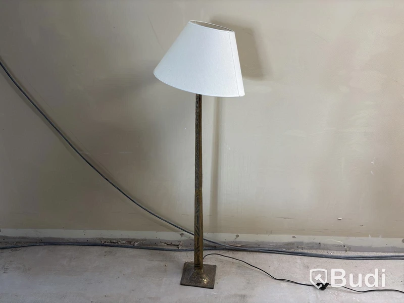 Golvlampa