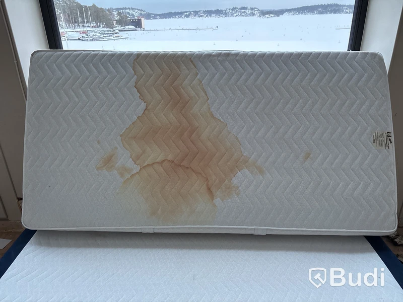 Säng inkl. resårbotten