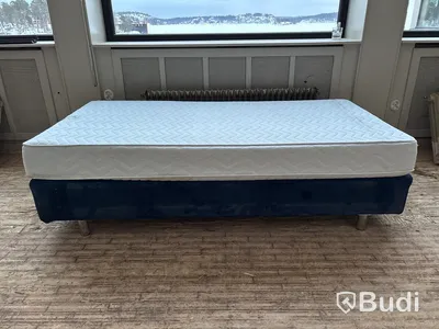 Säng inkl. resårbotten