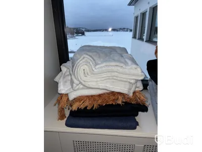 Parti med filtar, olika storlekar färg, och modeller