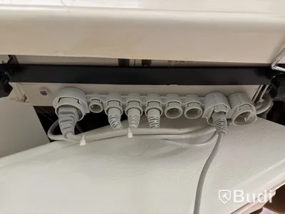 Behandlingsstol, höj- och sänkbar