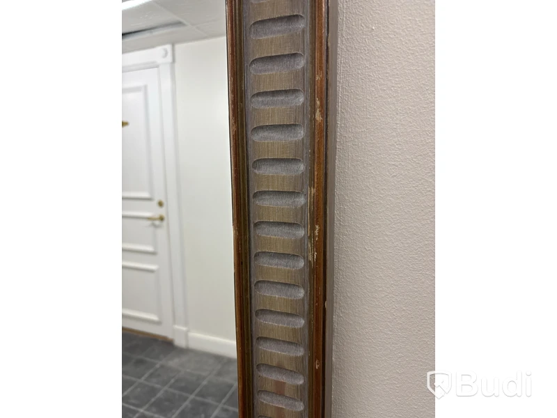 Väggspegel