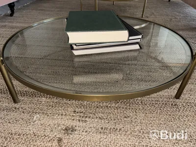Soffbord i glas och mässing