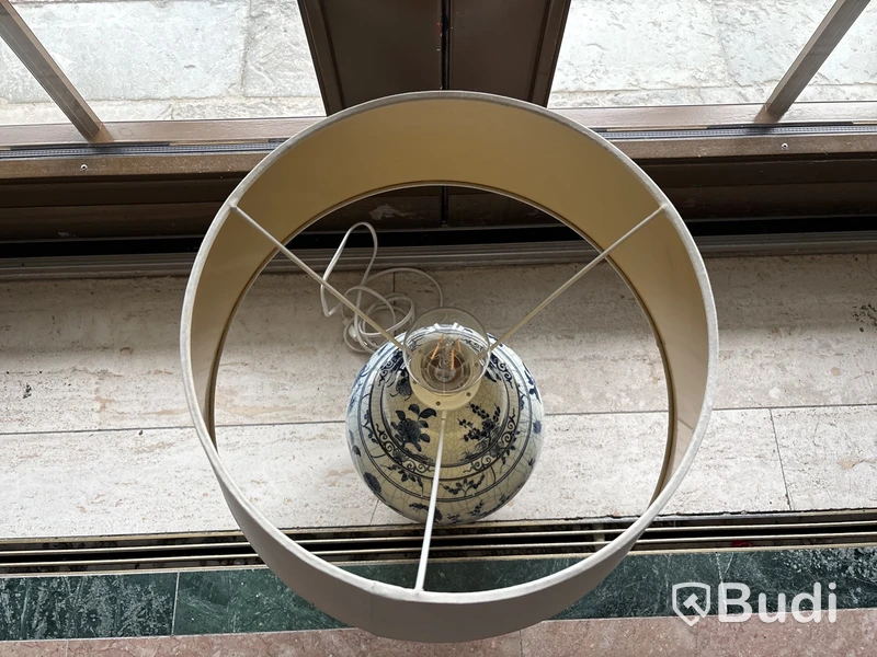 Lampa B&B