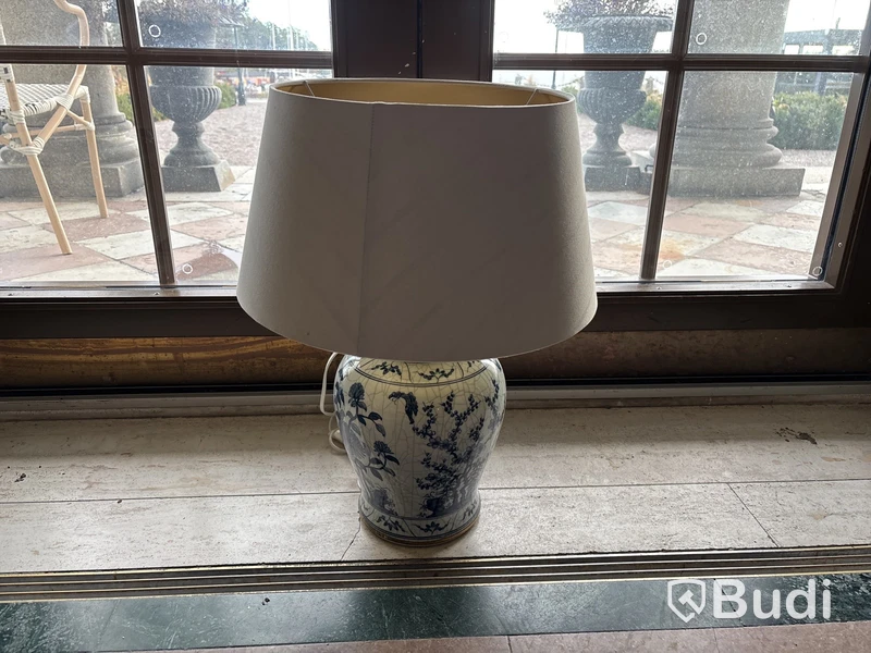 Lampa B&B