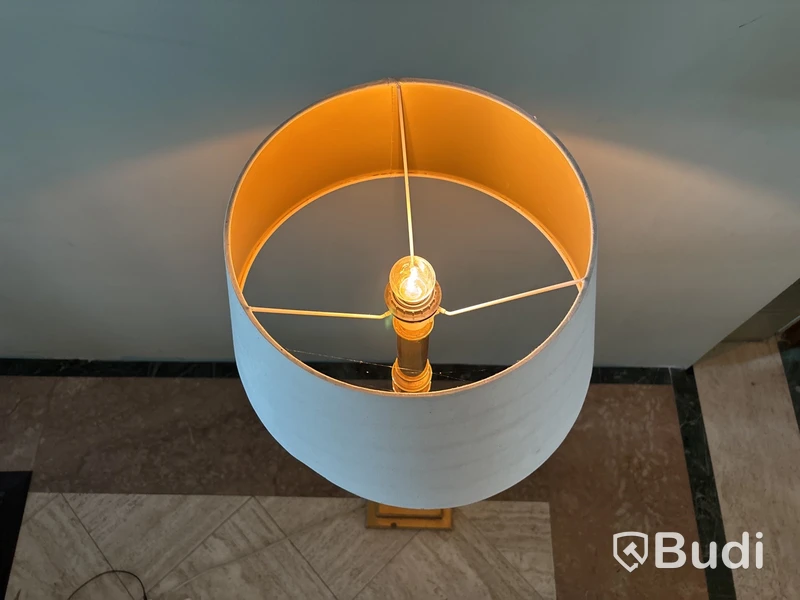Golvlampa