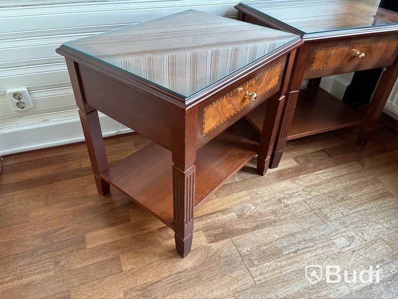 2 st. Sidobord Grange