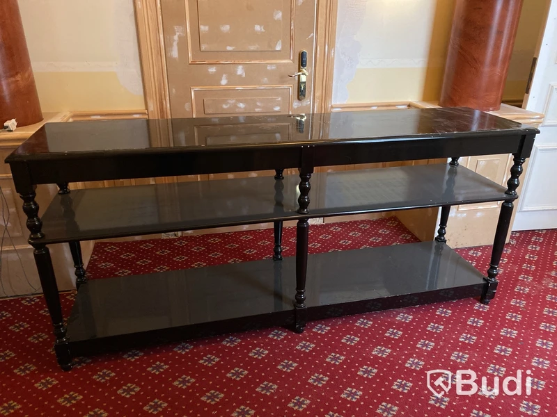 Sideboard