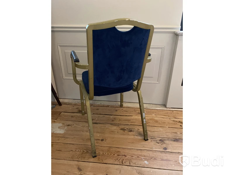 Parti med stapelbara stolar, Burgess England - 120 st.