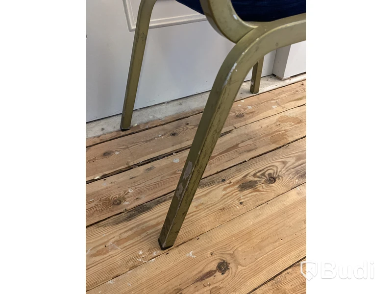 Parti med stapelbara stolar, Burgess England - 120 st.