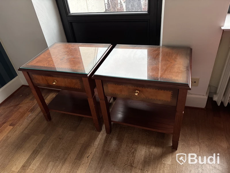 2 st. Sidobord Grange