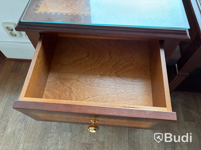 2 st. Sidobord Grange