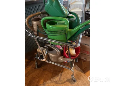Parti med diverse köksredskap