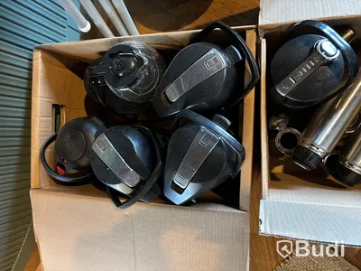 Parti med diverse köksredskap