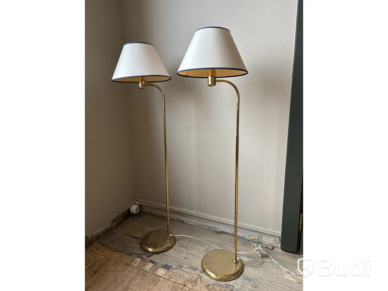 2 st. Golvlampor Ö