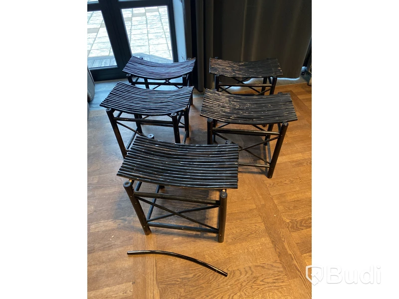 5 st. Pallar, svartmålade bambu