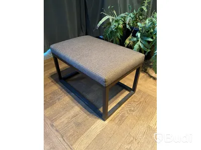Fotpall och soffbord