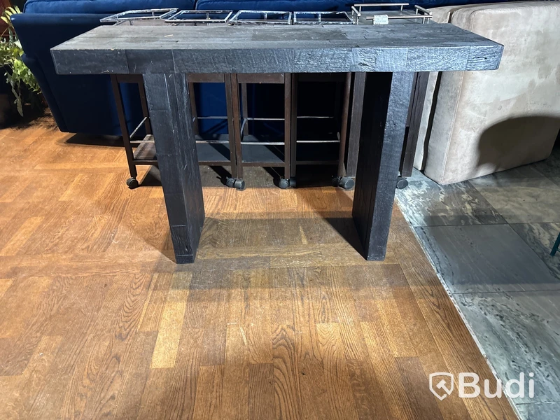 Sideboard
