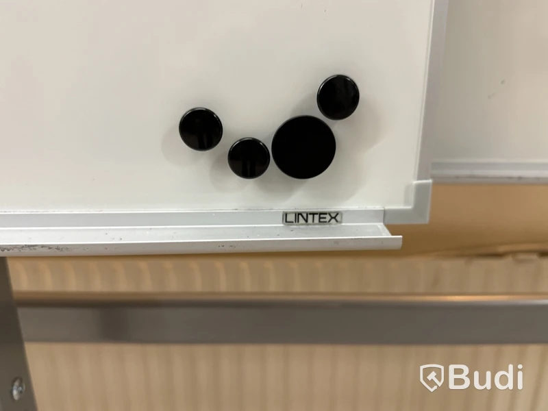 2 st. Whiteboard på hjul