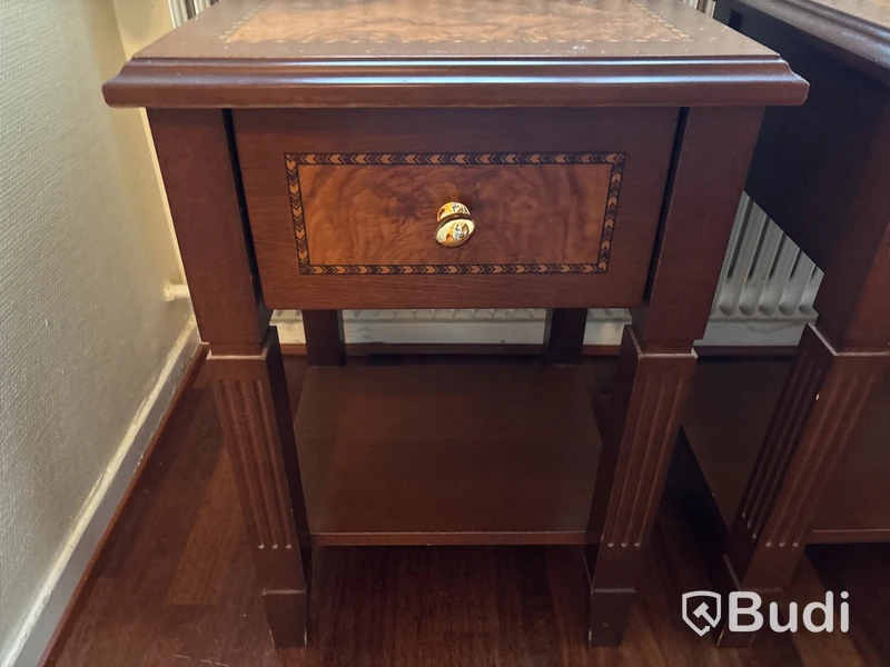 2 st. Sidobord Grange