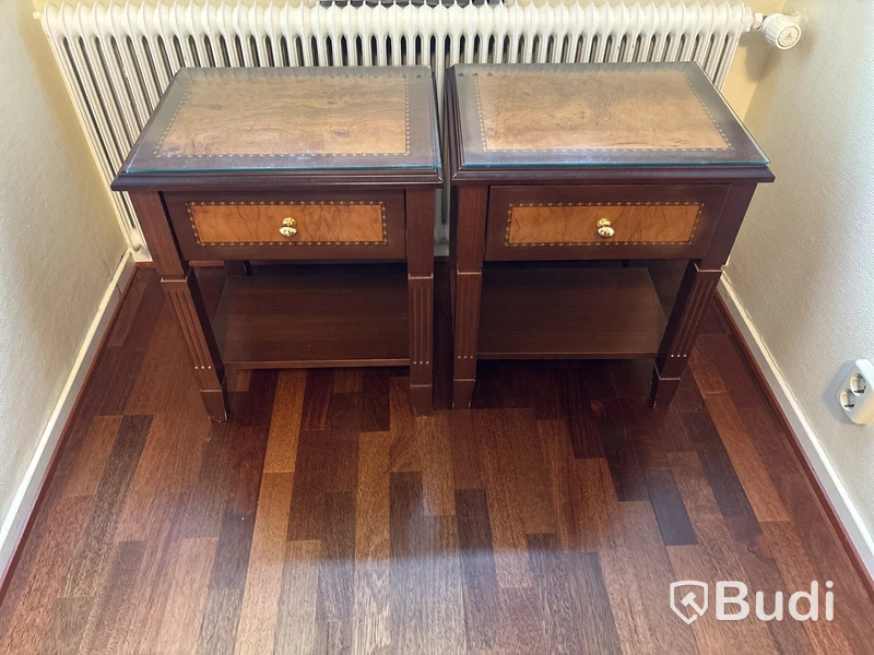 2 st. Sidobord Grange