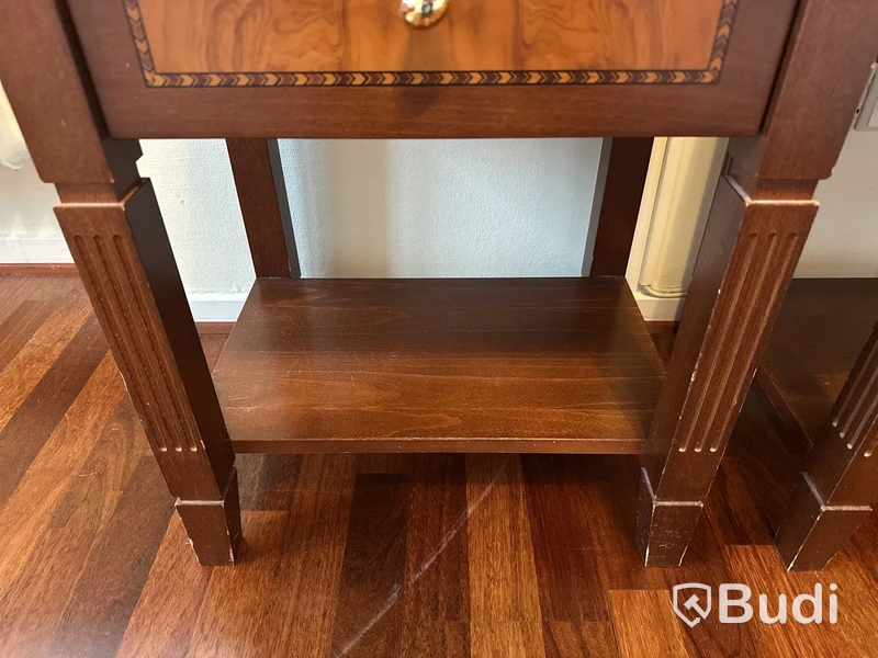 2 st. Sidobord Grange