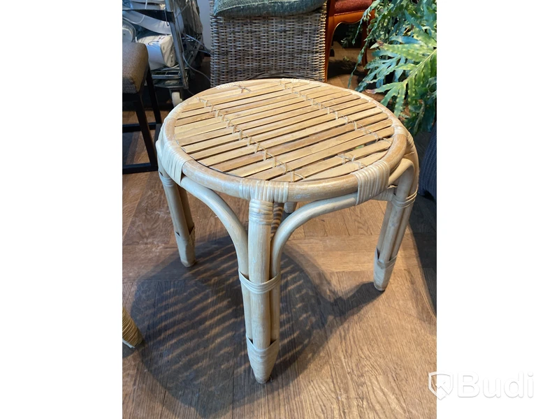4 st. Pall/sidobord IKEA
