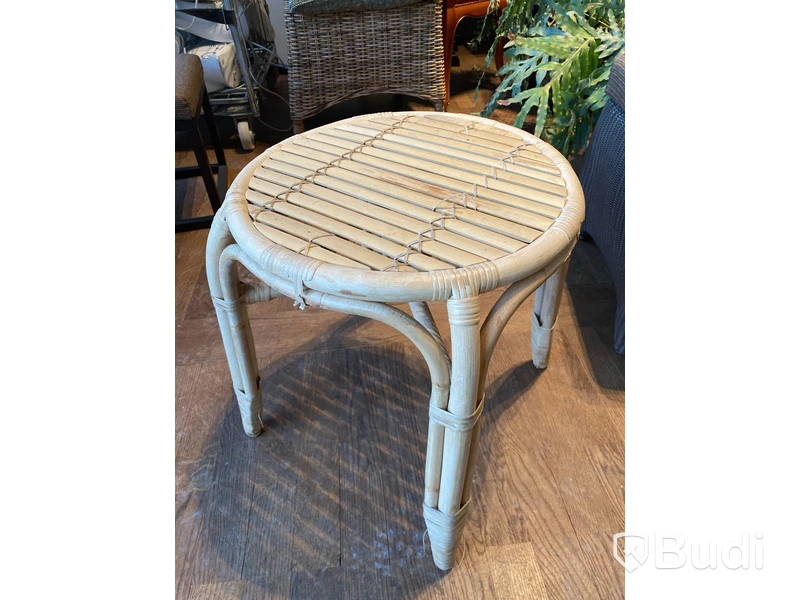 4 st. Pall/sidobord IKEA