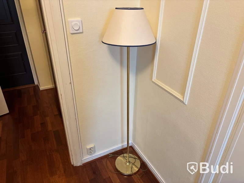 Golvlampa