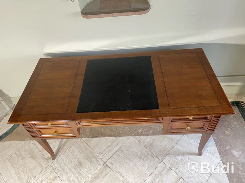 Skrivbord inkl. 2 st. stolar - Från Sinatrasviten på Grand Hotel Saltsjöbaden, rum 419
