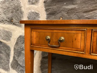 Sideboard Reprodux England