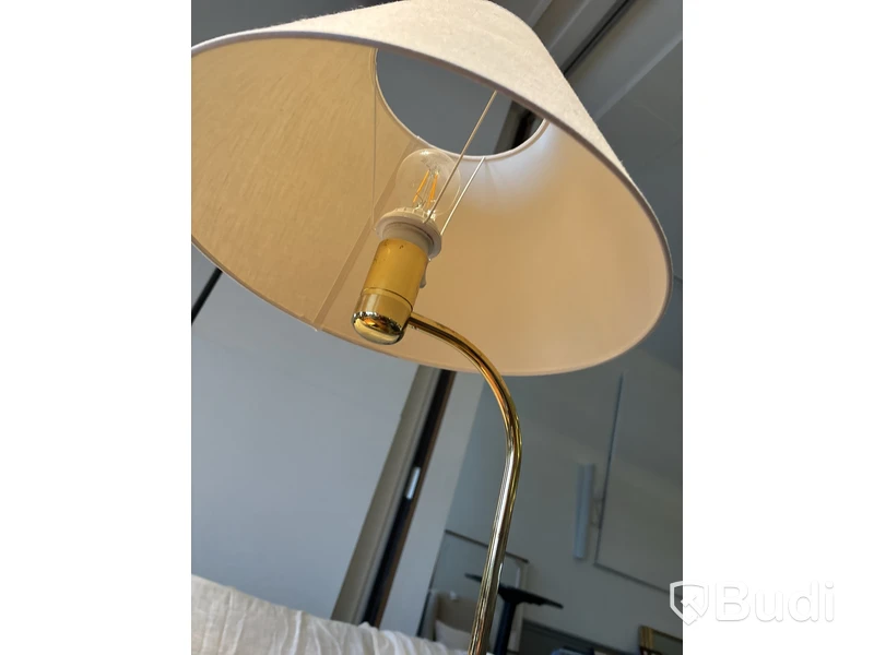 Sidobord Grange och Golvlampa ÖIA