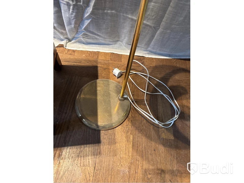 Sidobord Grange och Golvlampa ÖIA