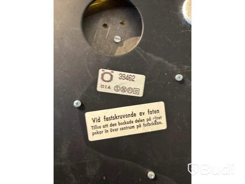 Sidobord Grange och Golvlampa ÖIA