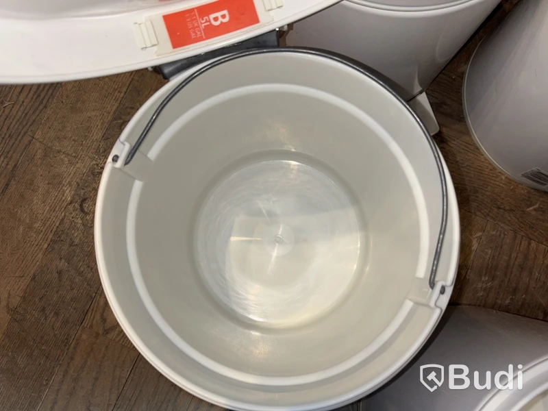 8 st. Papperskorgar Brabantia
