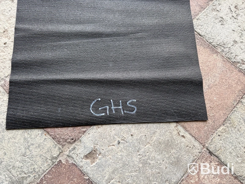 4 st. Yogamattor Yogiraj