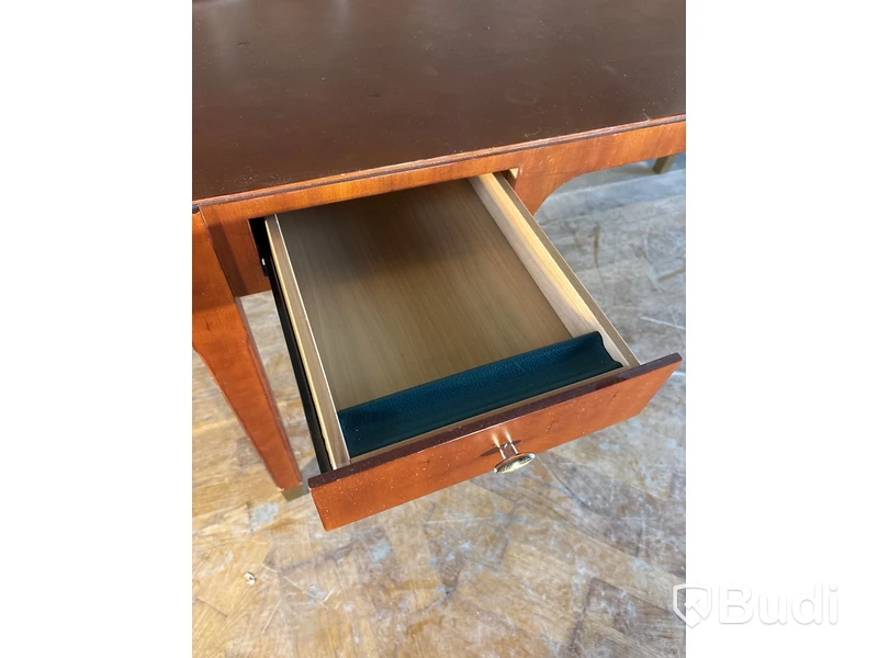 Skrivbord