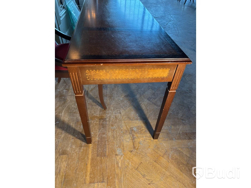 Skrivbord Grange inkl. stol