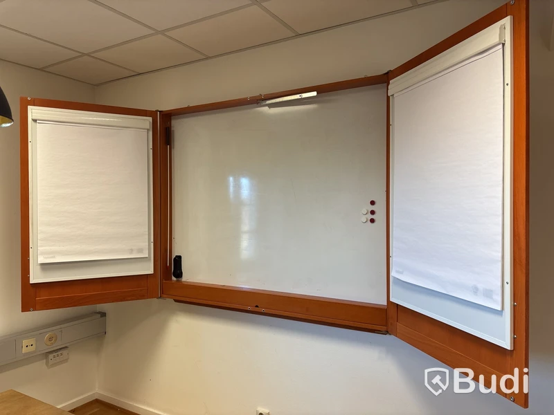 Whiteboard med projektorduk