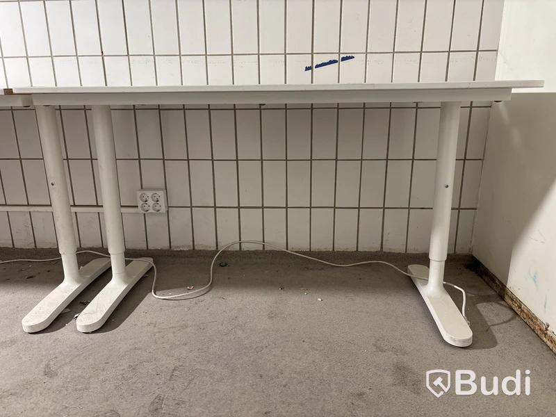2 st. Skrivbord Ikea Bekant