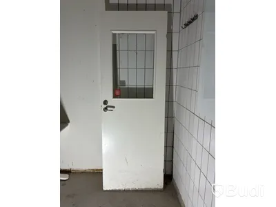 Innerdörr med fönster