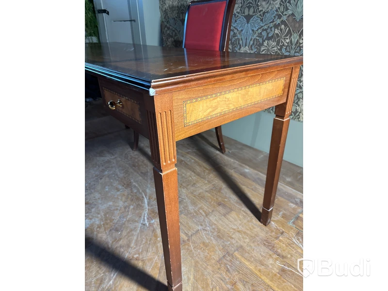 Skrivbord Grange inkl. stol