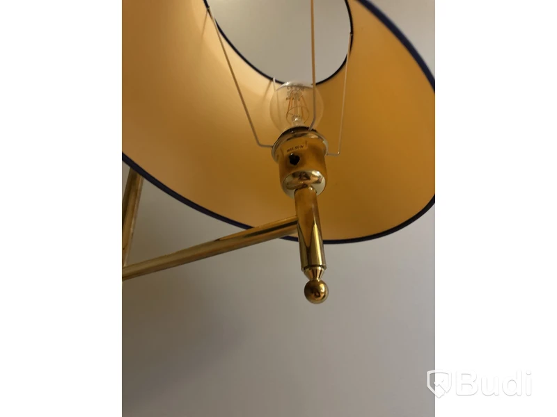 Golvlampa