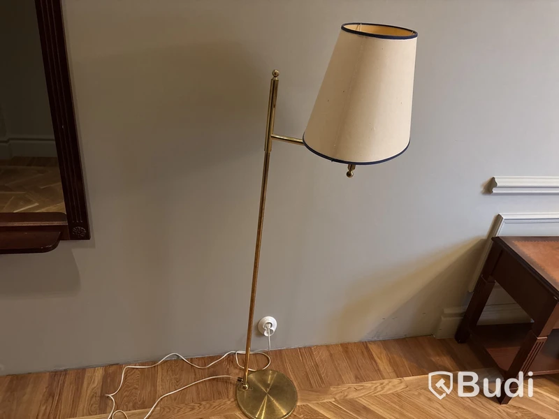 Golvlampa