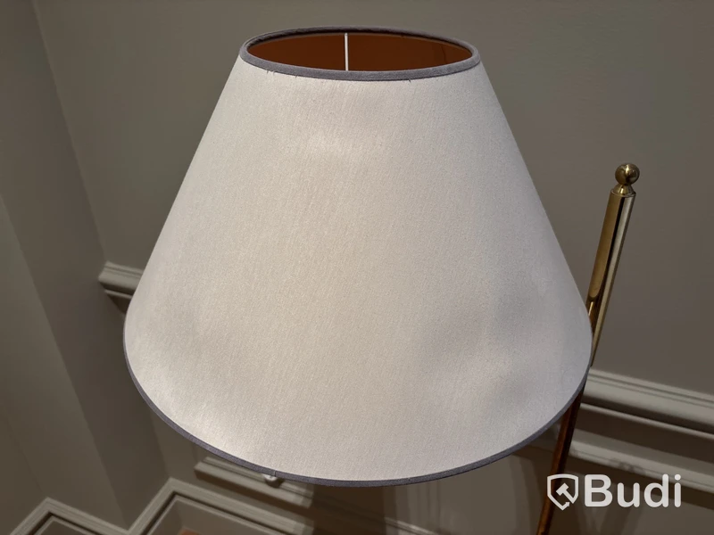 Golvlampa