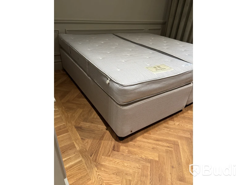 Dubbelsäng Hypnos inkl. resårmadrasser